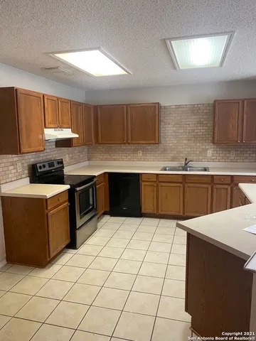 $1,995 | 2957 Lotus Park, Schertz, TX 78154