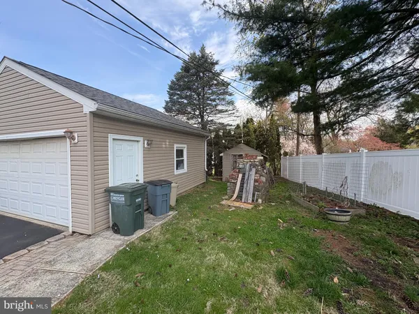 $2,800 | 7 Elfreth Road, Huntingdon Valley, PA 19006