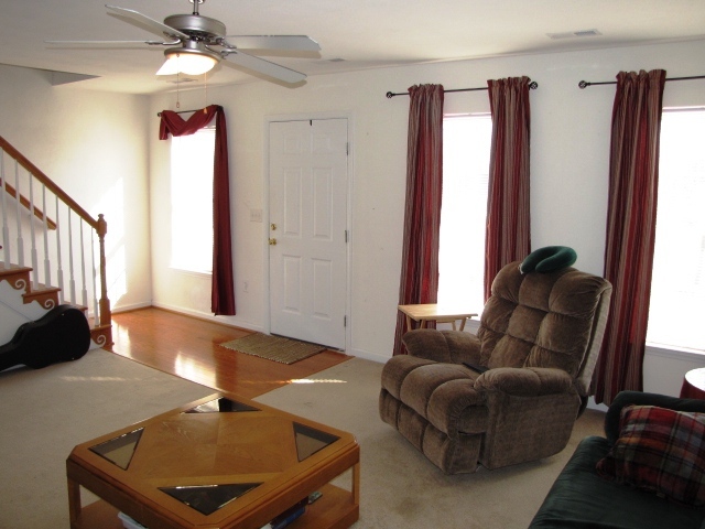 6834 Albert Road Roanoke, VA 24019 - Photo 13 of 31 6834 Albert 007