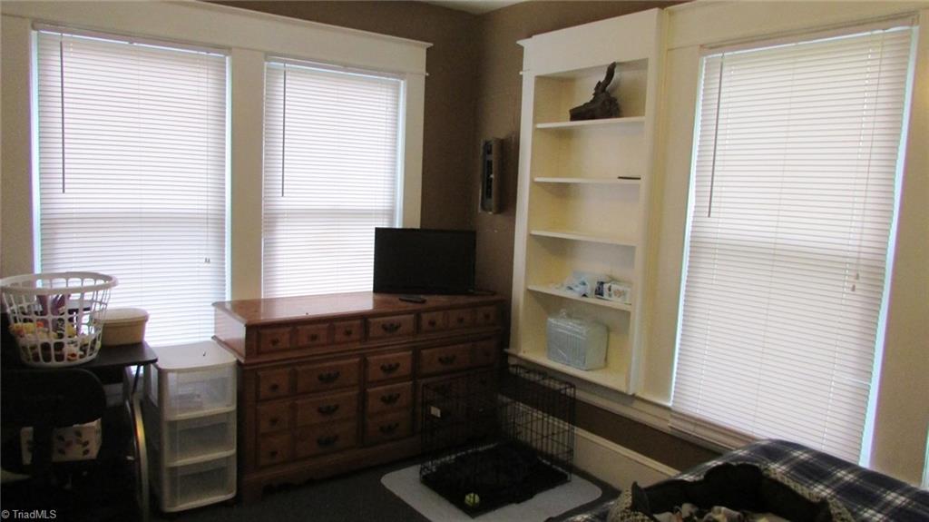711 Old Winston Road High Point, NC 27265 - Photo 11 of 19