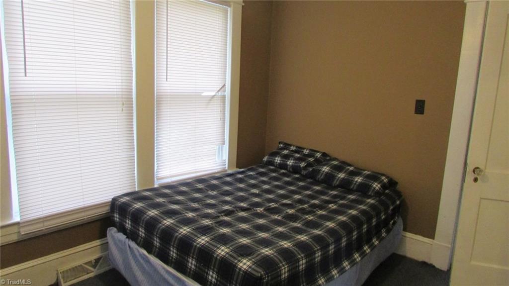 711 Old Winston Road High Point, NC 27265 - Photo 12 of 19