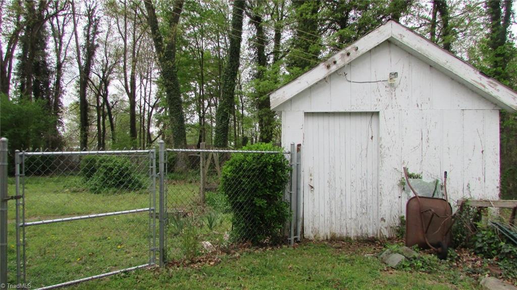 711 Old Winston Road High Point, NC 27265 - Photo 19 of 19