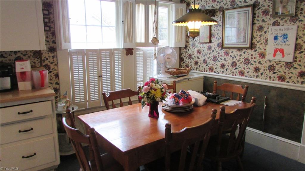 711 Old Winston Road High Point, NC 27265 - Photo 5 of 19