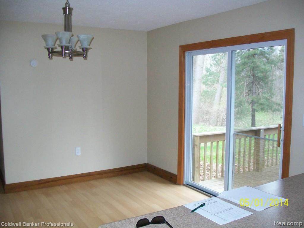 13525 Tuscola Road Clio, MI 48420 - Photo 9 of 15 Finish repairs Tuscola Rd 021.jpg