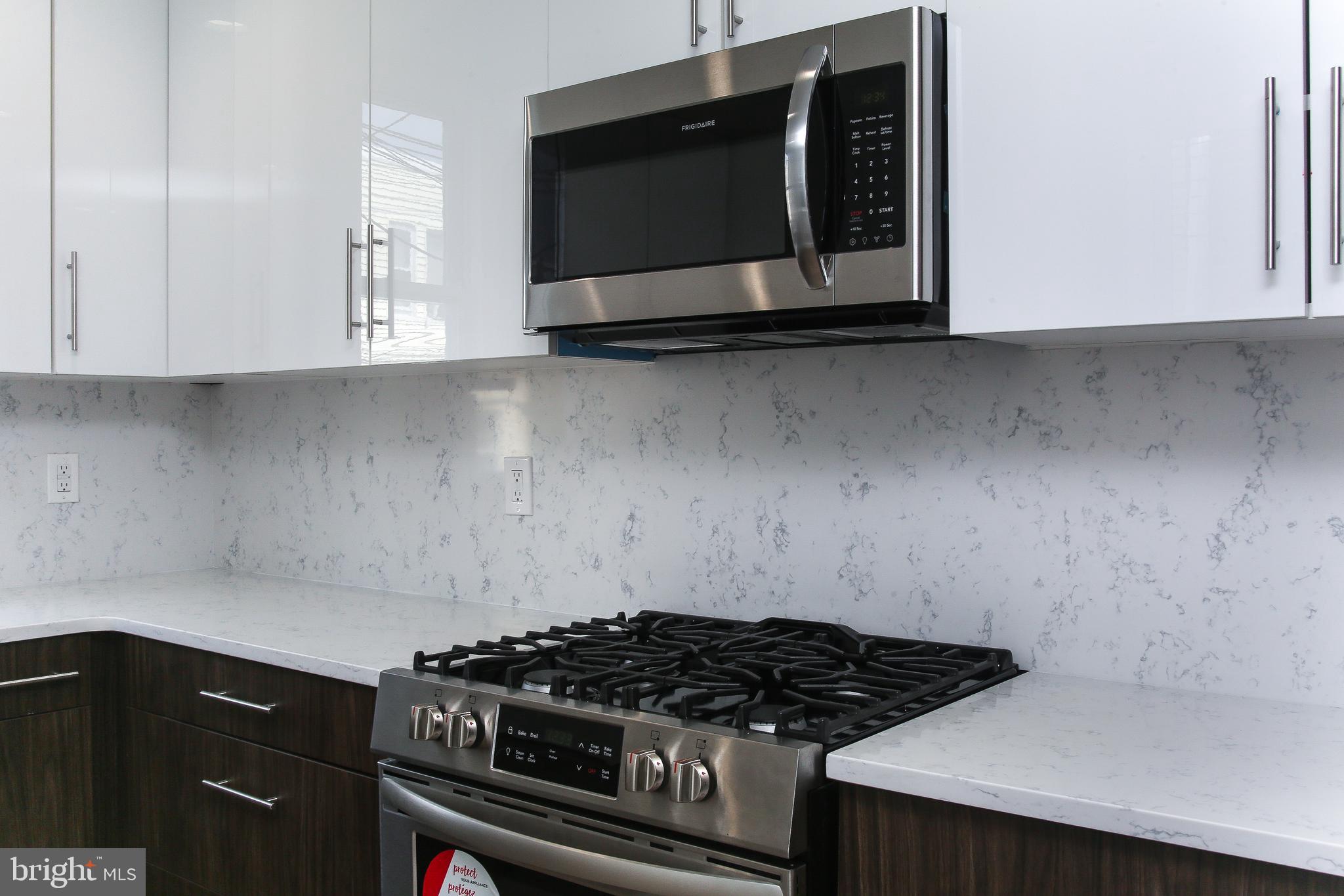 5707 Nassau Road Philadelphia, PA 19131 - Photo 12 of 22 Kitchen