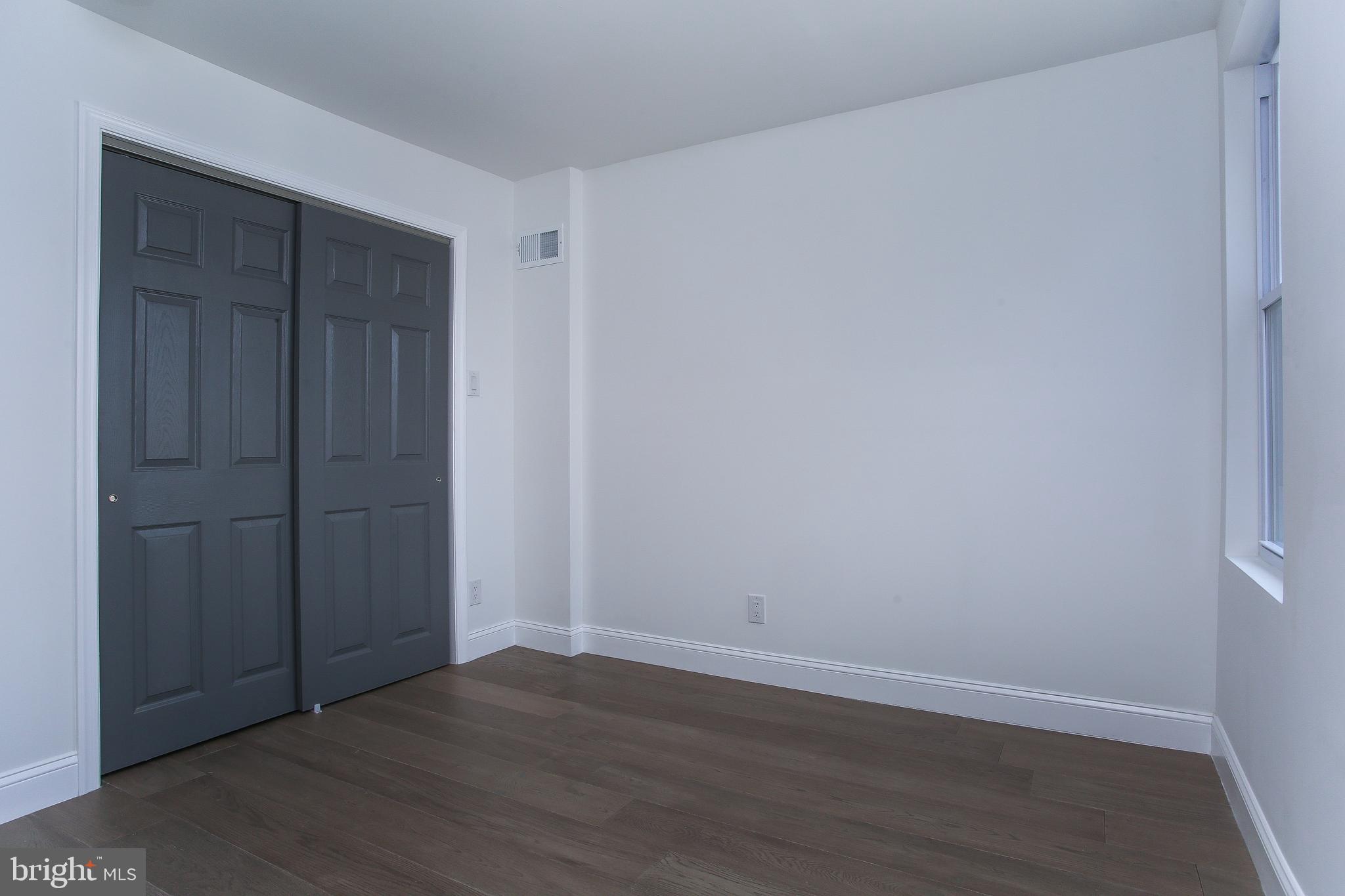 5707 Nassau Road Philadelphia, PA 19131 - Photo 14 of 22 Kitchen
