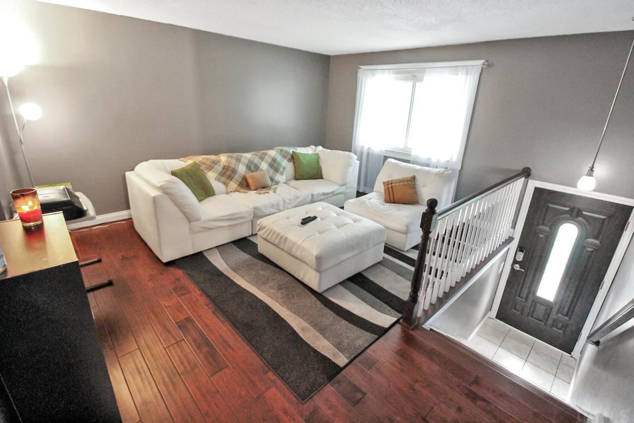 720 South Burkhardt Road Evansville, IN 47715 - Photo 3 of 14 Gallery Image 3