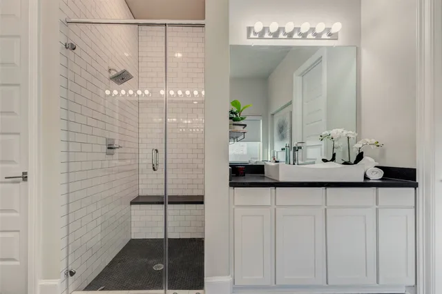 $600,000 | 9869 Western Sky Drive, Brookshire, TX 77423