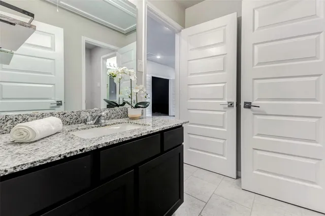 $600,000 | 9869 Western Sky Drive, Brookshire, TX 77423