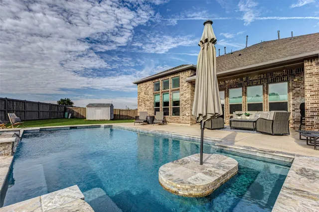 $600,000 | 9869 Western Sky Drive, Brookshire, TX 77423