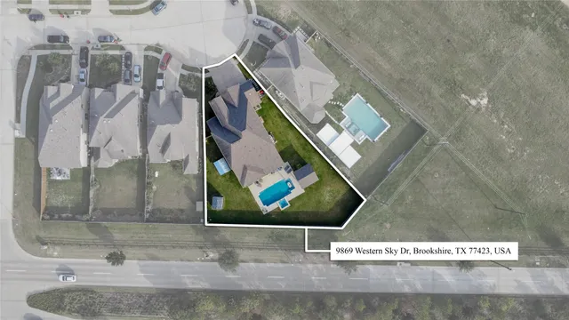 $600,000 | 9869 Western Sky Drive, Brookshire, TX 77423