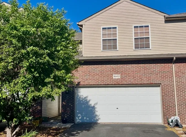 $335,000 | 16412 Willow Walk Drive, Lockport, IL 60441