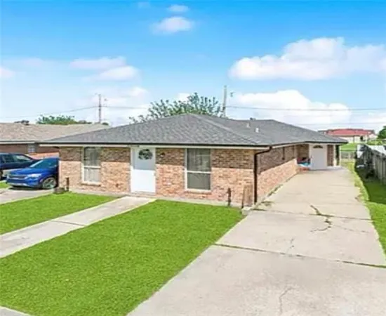 $1,400 | 4019 Jupiter Drive, Chalmette, LA 70043