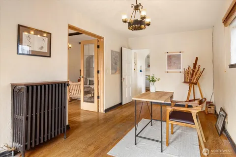 $769,500 | 1106 Northeast 42nd Street, Unit 19, Seattle, WA 98105