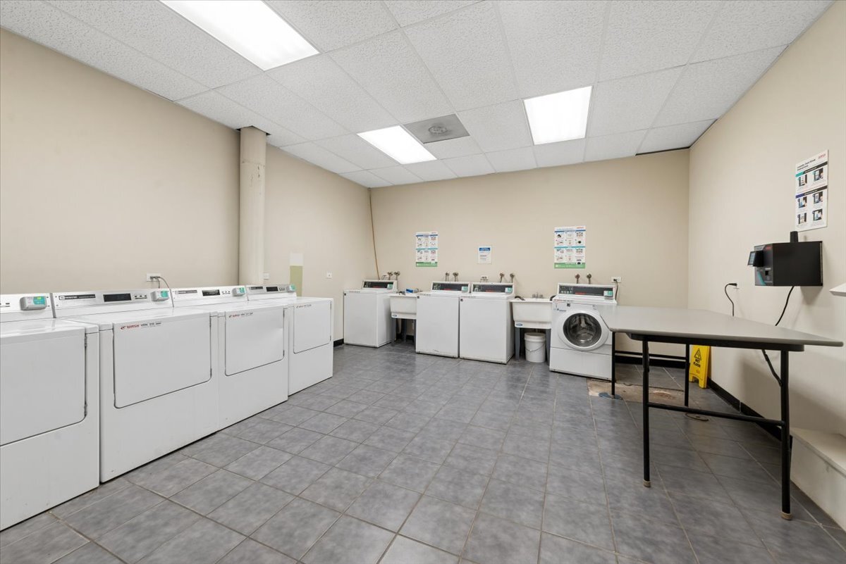 4144 North Sheridan Road, Unit 109 Chicago, IL 60613 - Photo 9 of 11