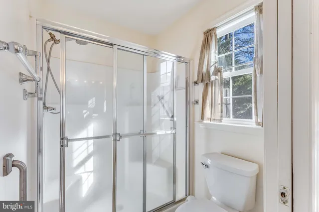 $975,000 | 844 Glen Drive, Bethany Beach, DE 19930