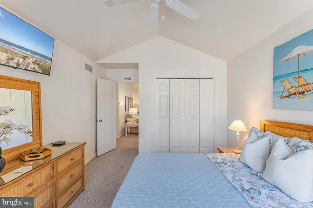 $975,000 | 844 Glen Drive, Bethany Beach, DE 19930