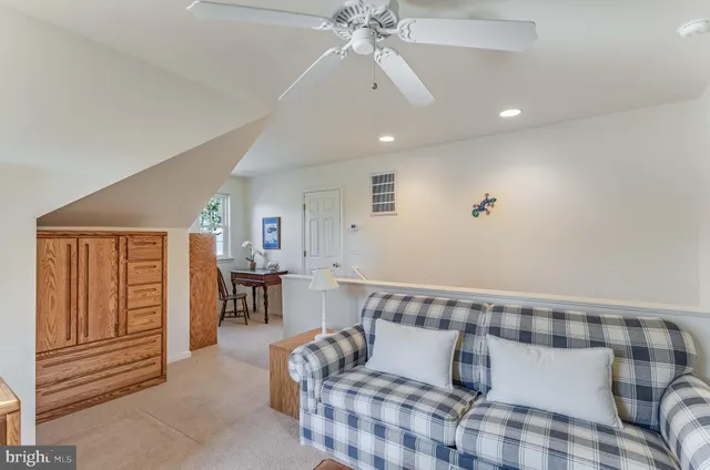 $975,000 | 844 Glen Drive, Bethany Beach, DE 19930