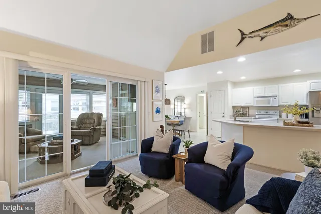 $975,000 | 844 Glen Drive, Bethany Beach, DE 19930