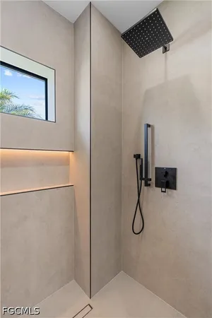 $875,000 | 109 Southwest 34th Avenue, Cape Coral, FL 33991