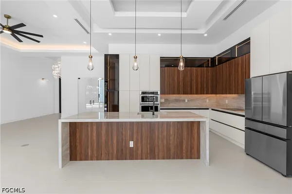 $875,000 | 109 Southwest 34th Avenue, Cape Coral, FL 33991