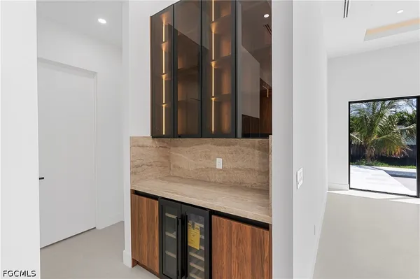 $875,000 | 109 Southwest 34th Avenue, Cape Coral, FL 33991