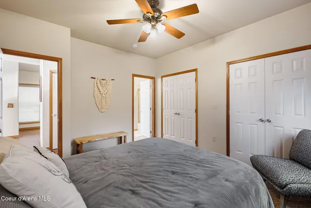 $750,000 | 21 Midlake Drive, Sagle, ID 83860