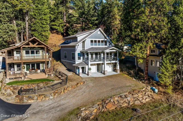 $750,000 | 21 Midlake Drive, Sagle, ID 83860