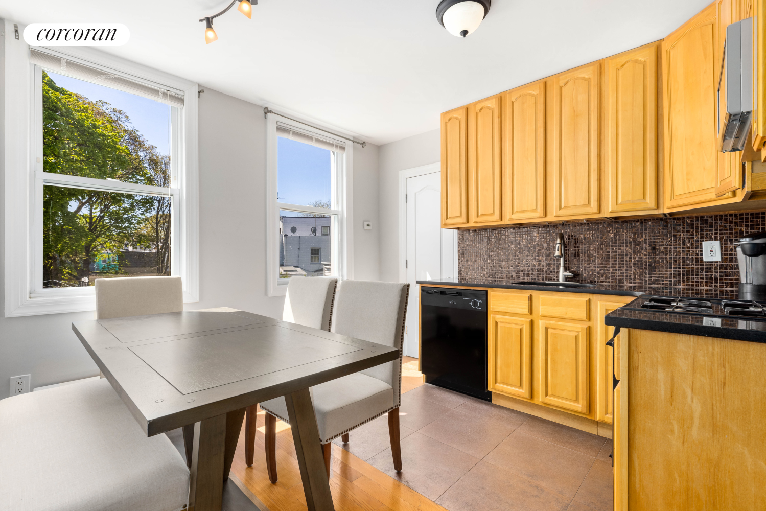 32 Reeve Place, Unit 2 Brooklyn, NY 11218 - Photo 3 of 6