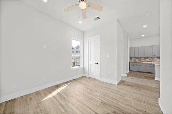 $3,590 | 230 West 28th Street, Unit A, Houston, TX 77008