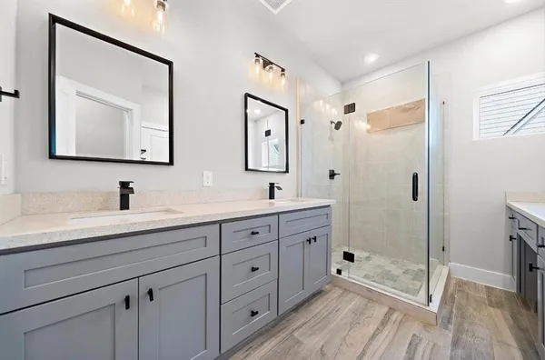 $3,590 | 230 West 28th Street, Unit A, Houston, TX 77008