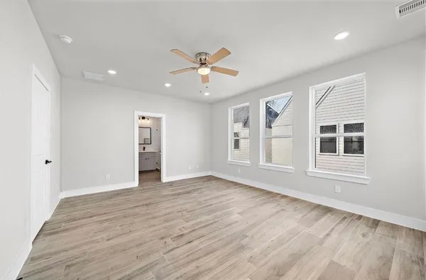 $3,590 | 230 West 28th Street, Unit A, Houston, TX 77008