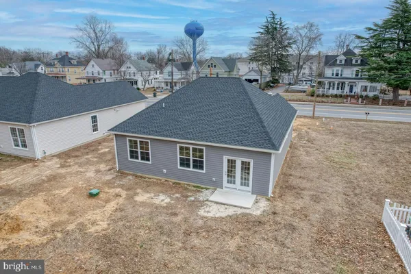 a house view with a outdoor space