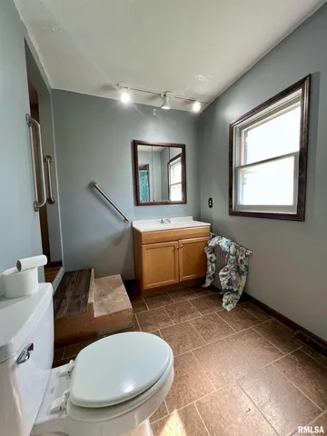 $99,000 | 903 South Odle Street, West Frankfort, IL 62896