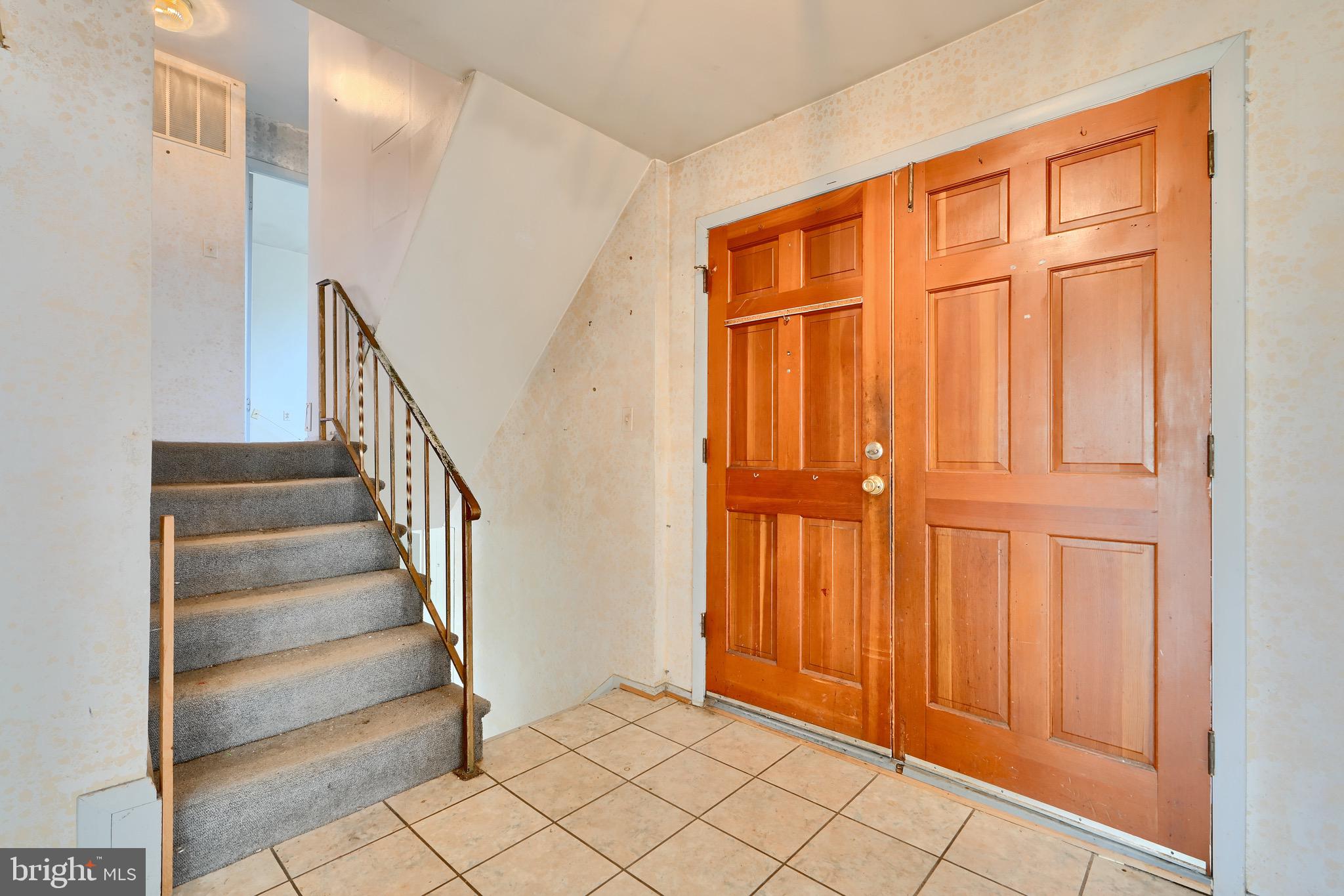 3902 Winlee Road Randallstown, MD 21133 - Photo 6 of 44 a view of entryway with stairs