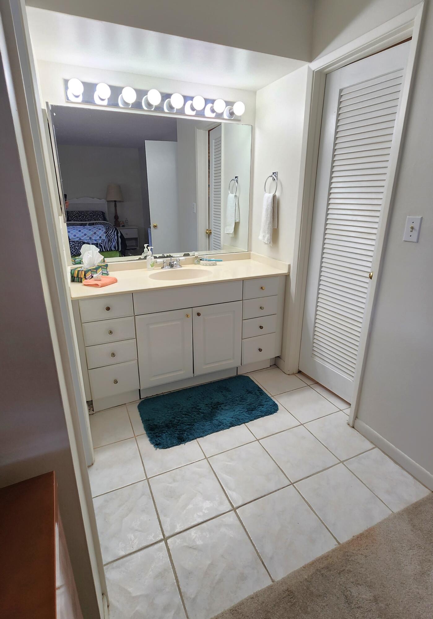 2455 Lindell Boulevard, Unit 3109 Delray Beach, FL 33444 - Photo 14 of 34 master bathroom