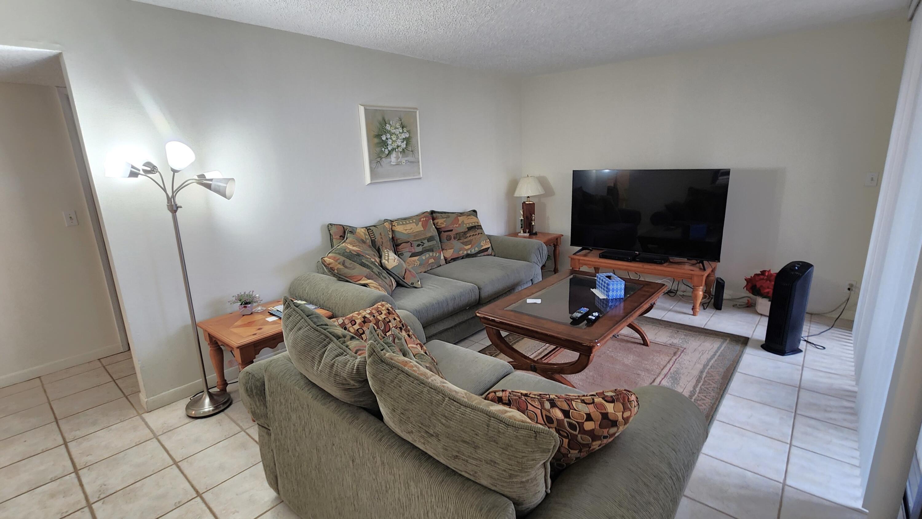 2455 Lindell Boulevard, Unit 3109 Delray Beach, FL 33444 - Photo 4 of 34 living room