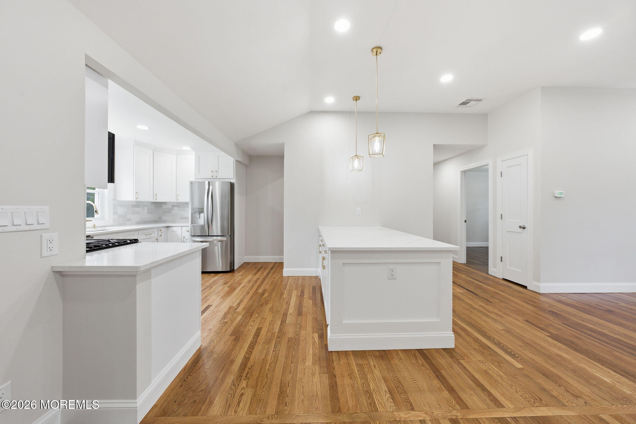 312 Edgemoor Road Belford, NJ 07718 - Photo 15 of 39 7-web-or-mls-TPL-06