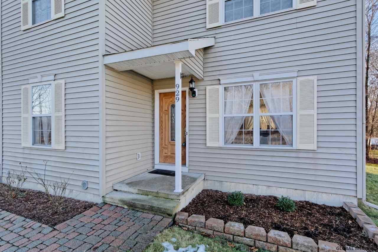 929 Ridgeview Circle Schodack, NY 12033 - Photo 4 of 22 Photo 4