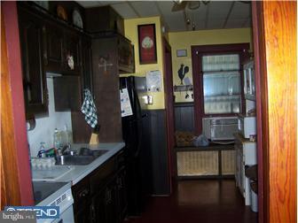 1471 North Pleasantview Road Pottstown, PA 19464 - Photo 6 of 7 Kitchen