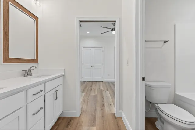 $599,999 | 228 Greenbrier Circle Northeast, Fort Walton Beach, FL 32547