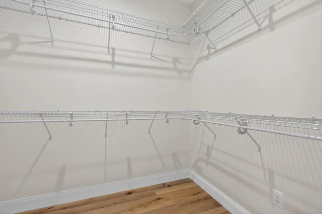 $599,999 | 228 Greenbrier Circle Northeast, Fort Walton Beach, FL 32547