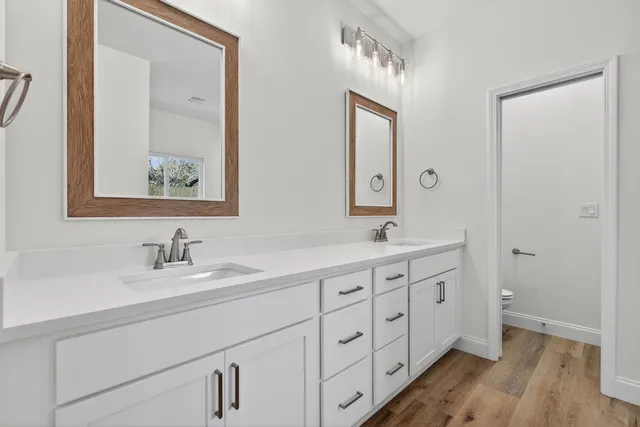 $599,999 | 228 Greenbrier Circle Northeast, Fort Walton Beach, FL 32547