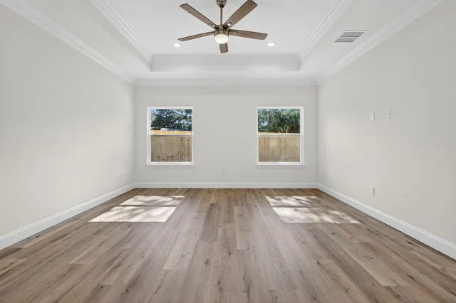 $599,999 | 228 Greenbrier Circle Northeast, Fort Walton Beach, FL 32547