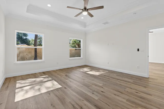 $599,999 | 228 Greenbrier Circle Northeast, Fort Walton Beach, FL 32547