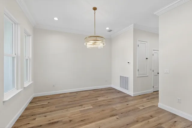 $599,999 | 228 Greenbrier Circle Northeast, Fort Walton Beach, FL 32547