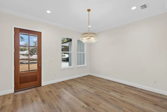 $599,999 | 228 Greenbrier Circle Northeast, Fort Walton Beach, FL 32547