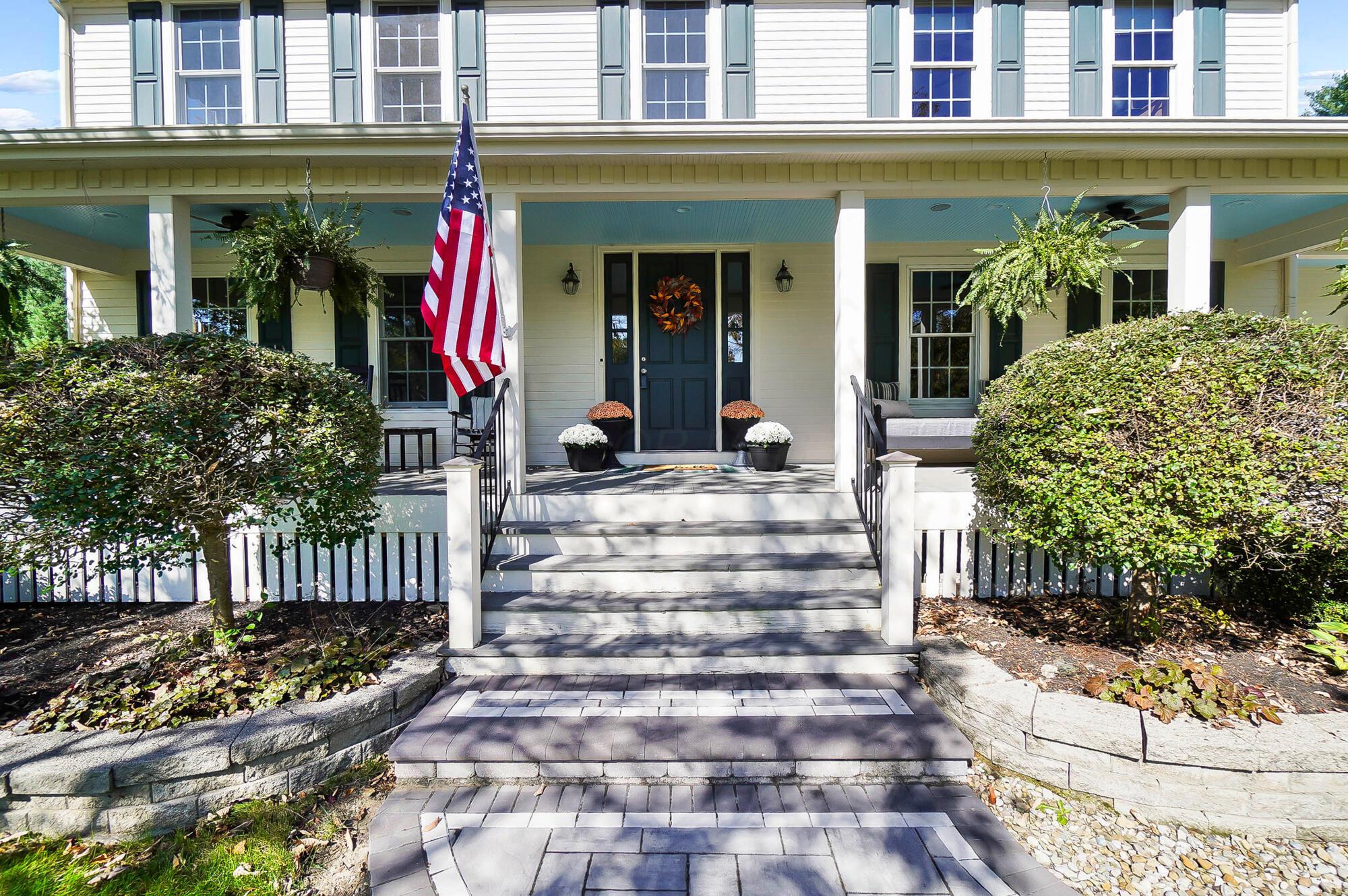 5582 Plantation Road Sunbury, OH 43074 - Photo 12 of 107 Front Entry