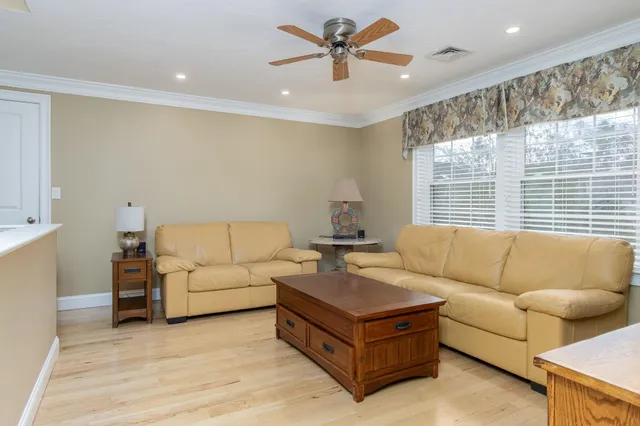 $675,000 | 36 Prentiss Way, Exeter, NH 03833