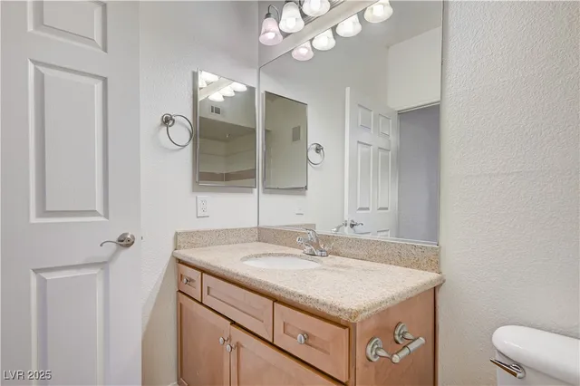 $1,100 | 4400 South Jones Boulevard, Unit 1125, Las Vegas, NV 89103